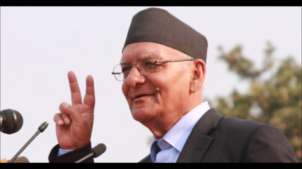 नेपालले सङ्घीयता धान्नै सक्दैन – चित्रबहादुर केसी