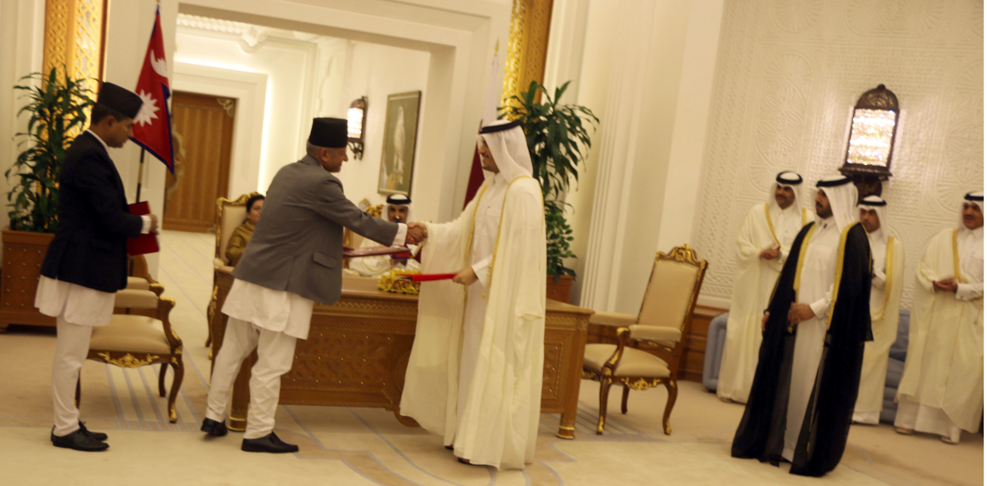 राष्ट्रपति भण्डारीद्वारा कतारी उद्योगीलाई नेपालमा लगानी गर्न आग्रह