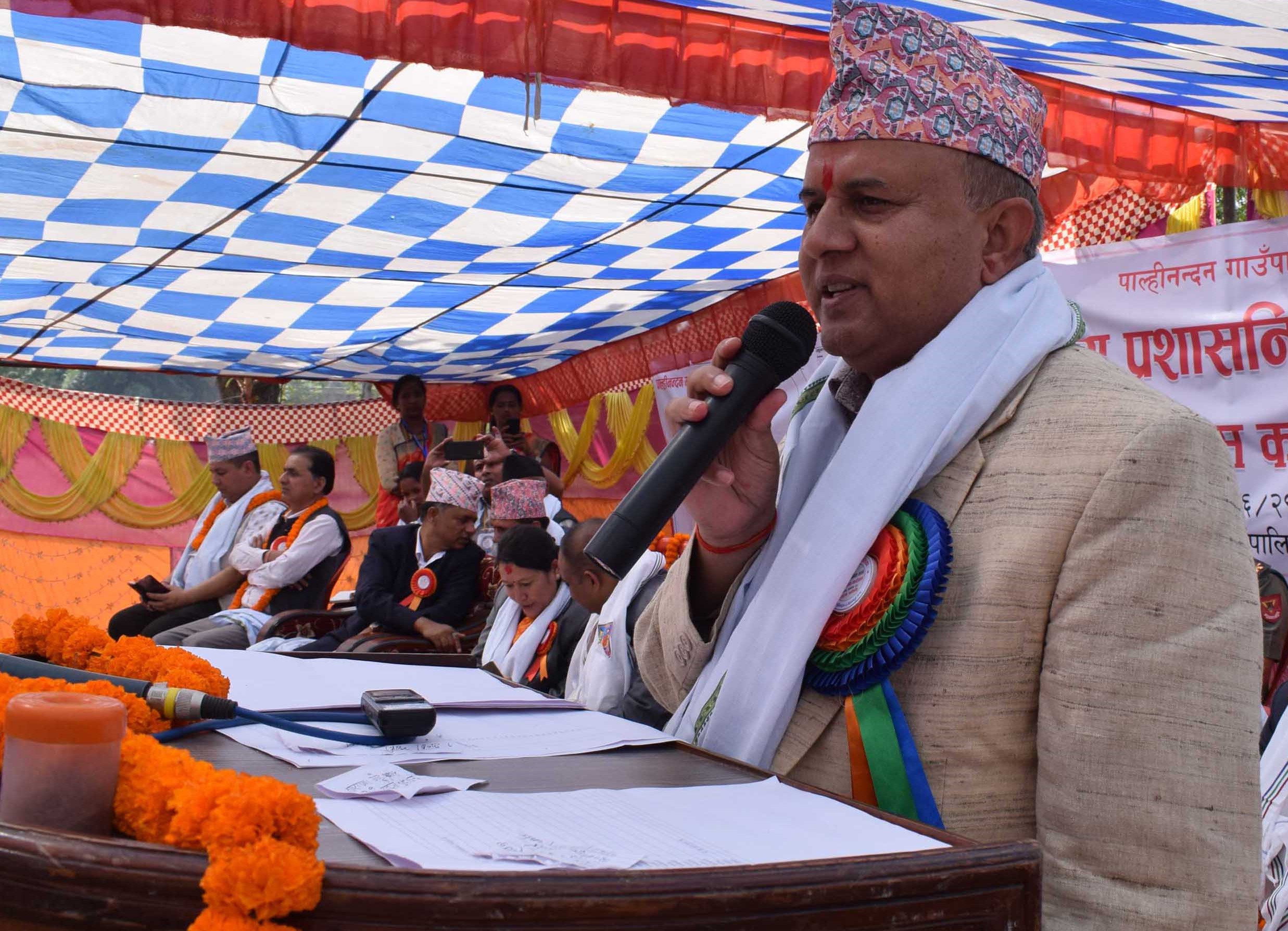 ‘आम्दानीका स्रोत बढाइनुपर्ने’