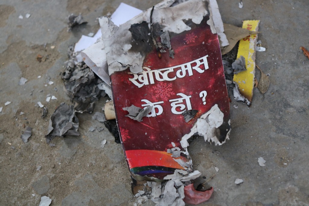 क्रिसमसको दिन जल्यो बाईबल, धर्म परिवर्तन बन्द गर्न माग