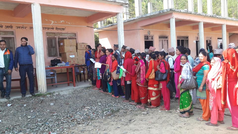 निशुल्क रुपमा बिद्युत मिटर बितरण