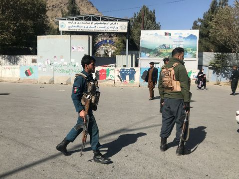 झडपमा परी अफगानिस्तानमा १७५ जनाको मृत्यु