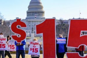 न्यूनतम ज्याला १५ डलर पु¥याउने प्रस्तावमा सहमति जुटेन