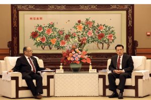 छोङछिङमा प्रधानमन्त्री भेटवार्ता