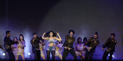 नोरासँगै नाचे नेपाली