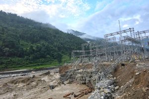 भोटेकोसीमा भीषण बाढी, सतर्क रहन आग्रह