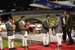 प्रधानमन्त्री ओली स्वदेश फिर्ता