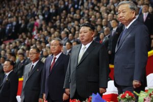 भव्य परेडमा ‘सबैभन्दा शक्तिशाली’ क्षेप्यास्त्र प्रदर्शन