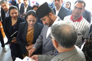 हुलाकको सार्थकता घटेको छैन : सञ्चारमन्त्री खरेल