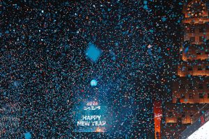 सन् २०२६ लाई आतशबाजीसँगै स्वागत