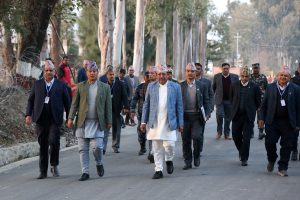 प्रत्यक्षतर्फको मतपत्र छपाइ सुरु : आयुक्त भण्डारीबाट अनुगमन एवं निरीक्षण