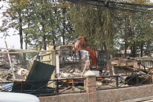 थापाथली क्षेत्रका चालिस प्रतिशत घरटहरा हटाइयो