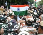 विरोध प्रदर्शनका क्रममा विपक्षी नेताहरू हिरासतमा