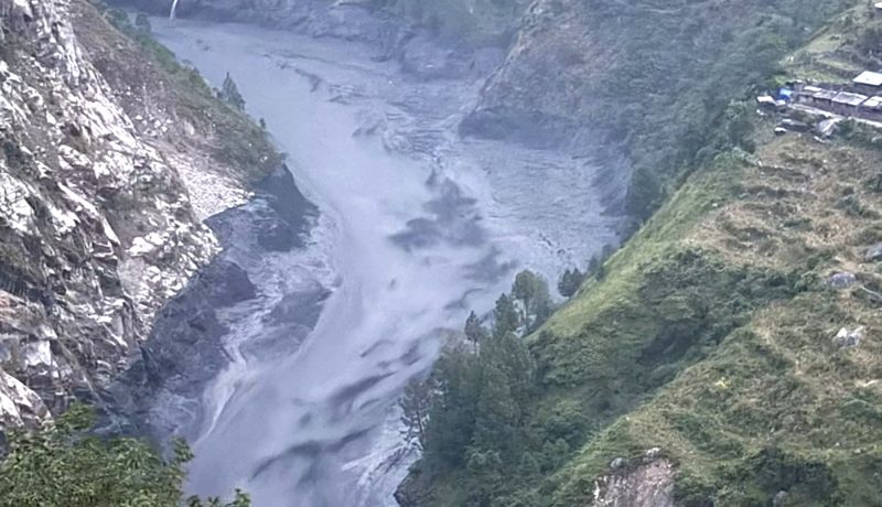 बूढीगण्डकी बाढीः नेपाली सेनाको उद्धार टोली प्रभावितस्थलमा