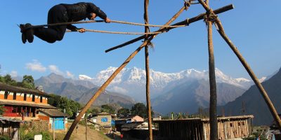 हराउन थाले दसैँका परम्परागत पिङ